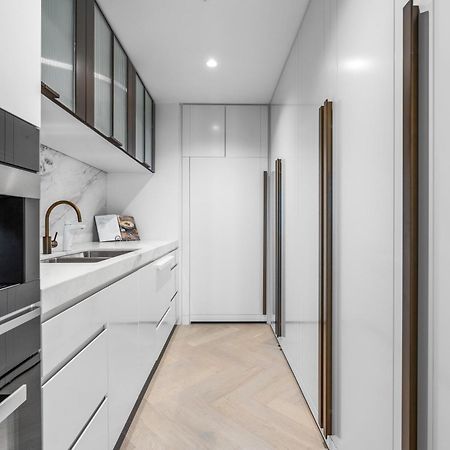 Collins House Apartments By Cllix Melbourne Bagian luar foto